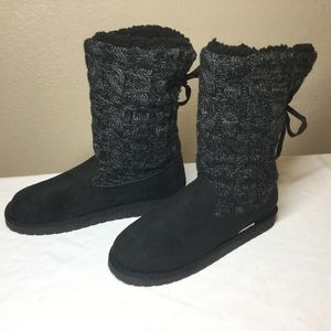 Muk Luks cozy boots black knit size 10
